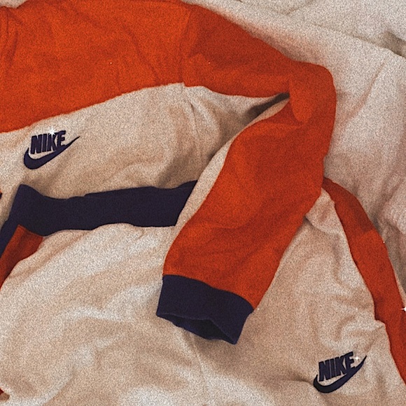 Nike Women’s Fleece Set | Size: Large - Picture 2 of 2